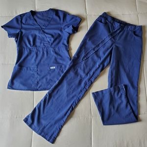 Grey's Anatomy Scrub Set. XS